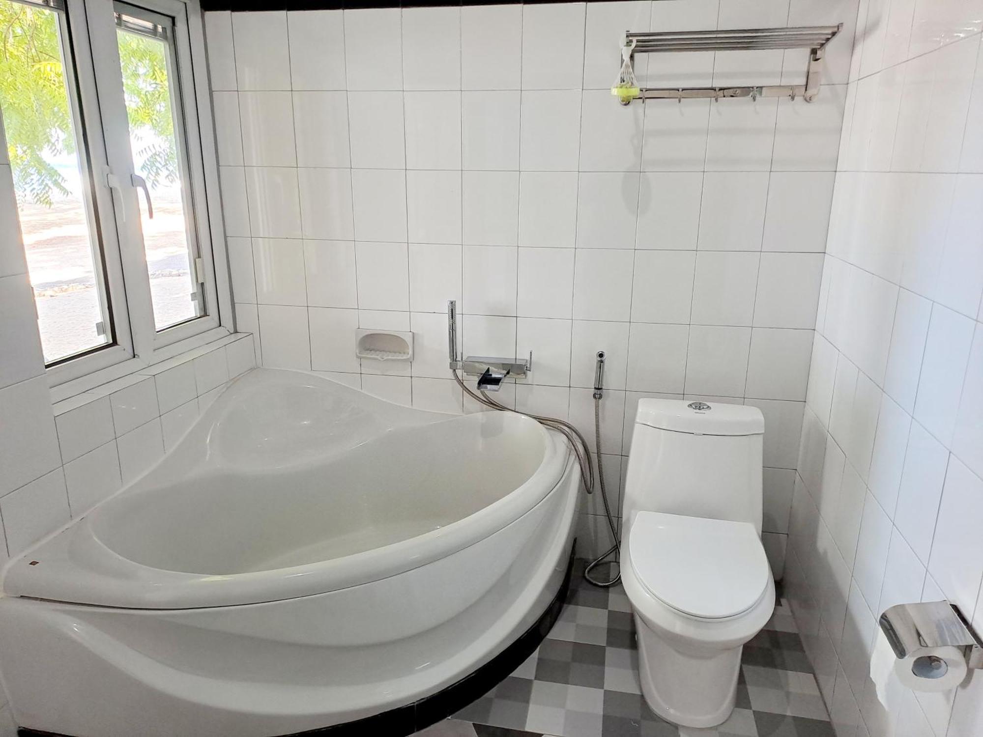 Beach House Penida Ped Экстерьер фото